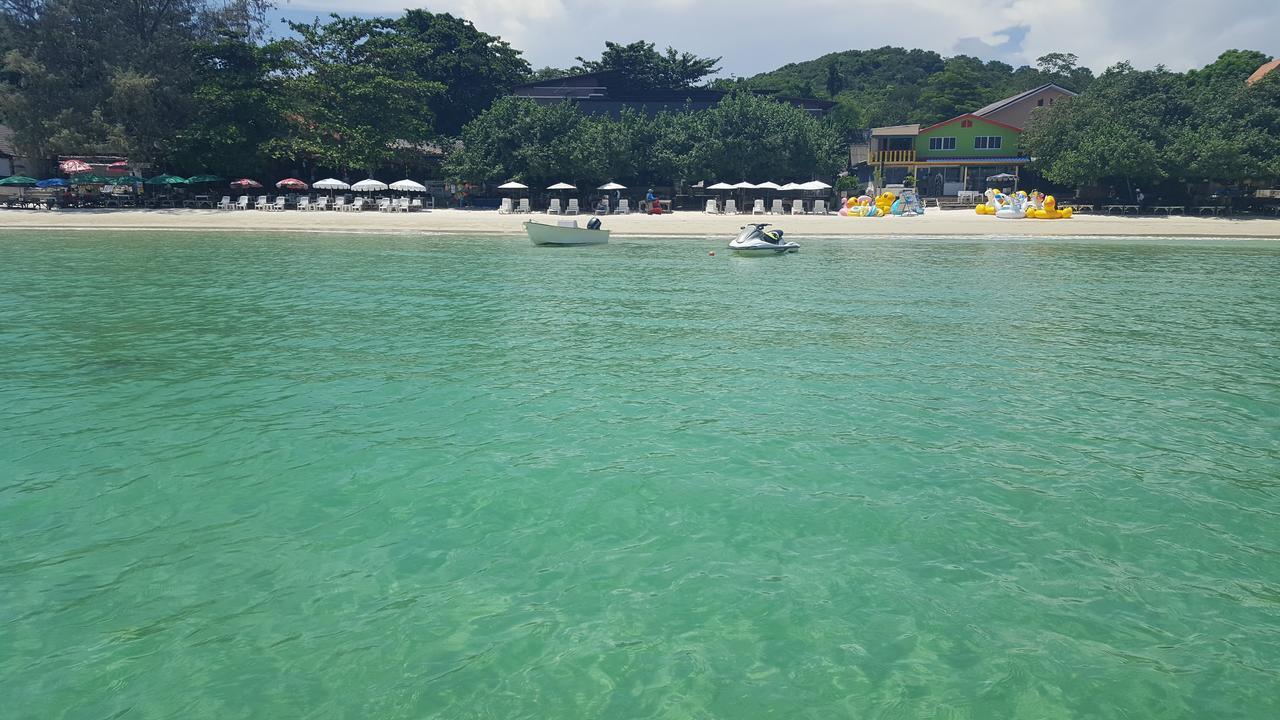 Crescent Bay Resort Koh Samet Buitenkant foto