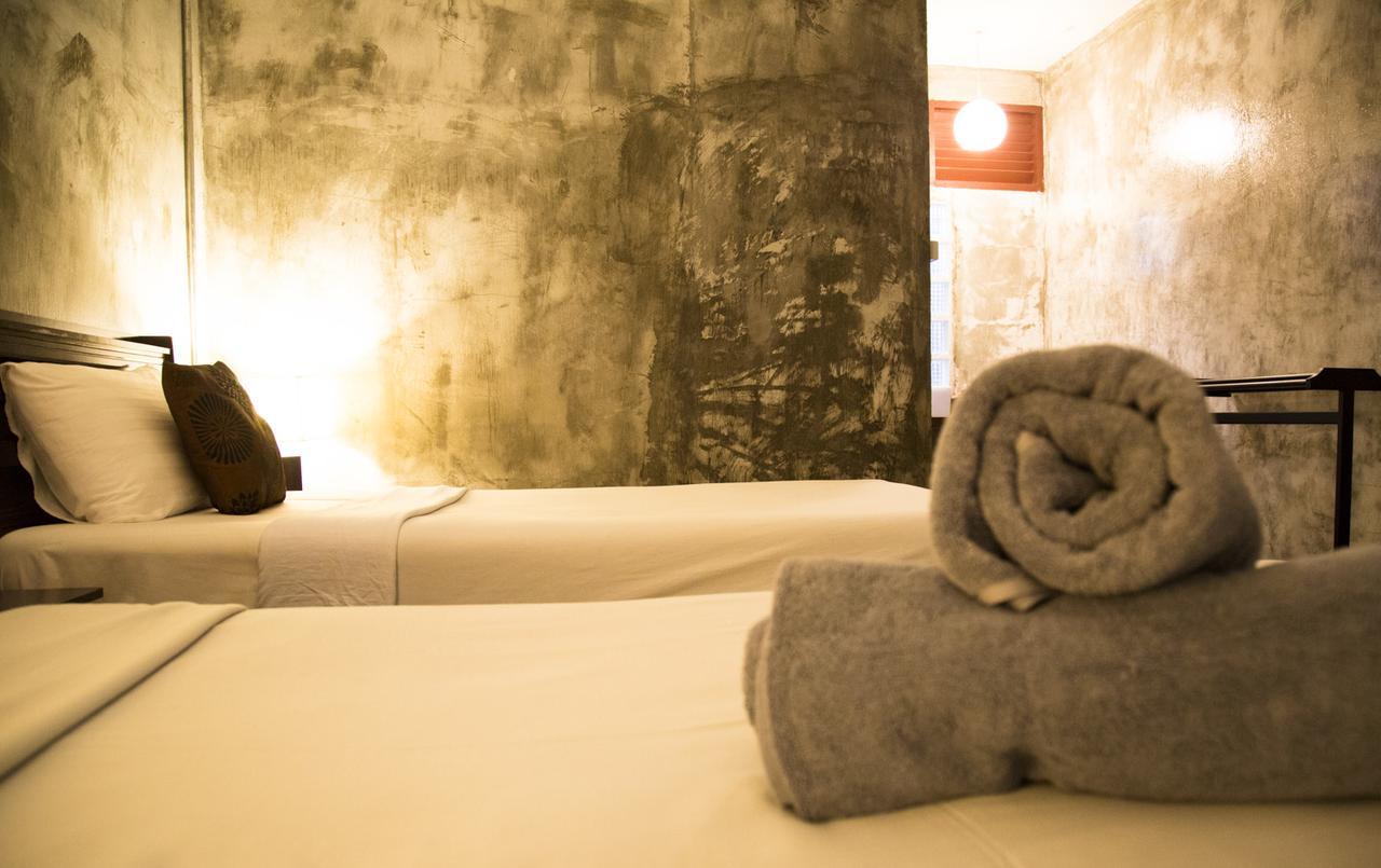 Crescent Bay Resort Koh Samet Buitenkant foto